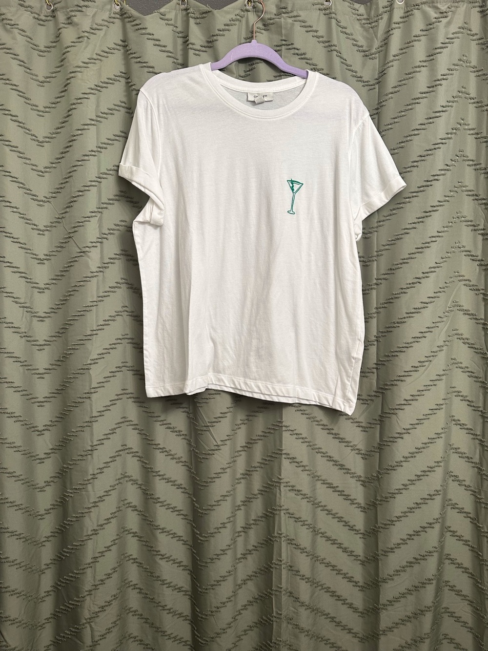 On 34th white tee t-shirt top size XL women Perfect